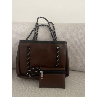 Cartera Mini fabricada en ECOcuero con portacosmético